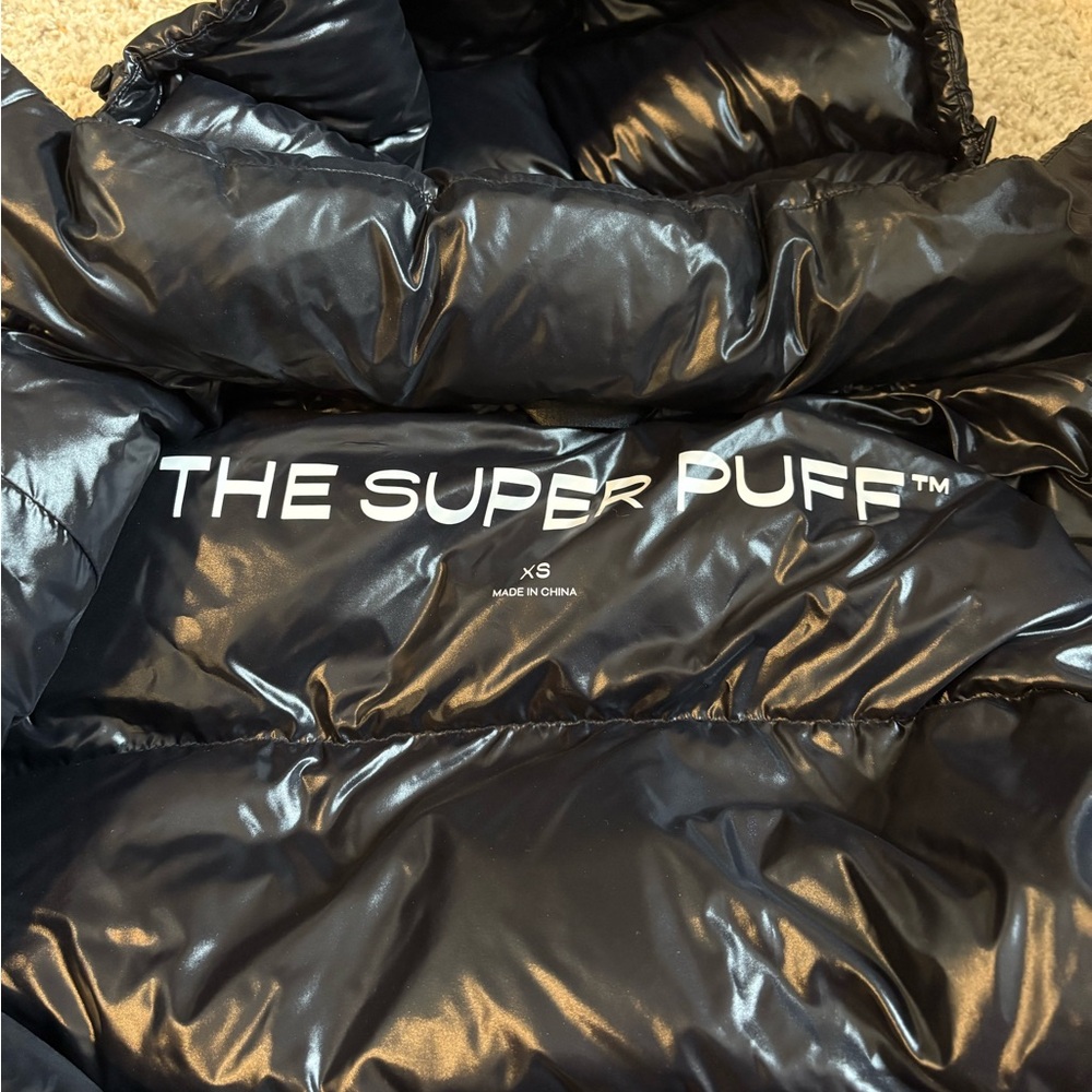 TNA Black Super Puff